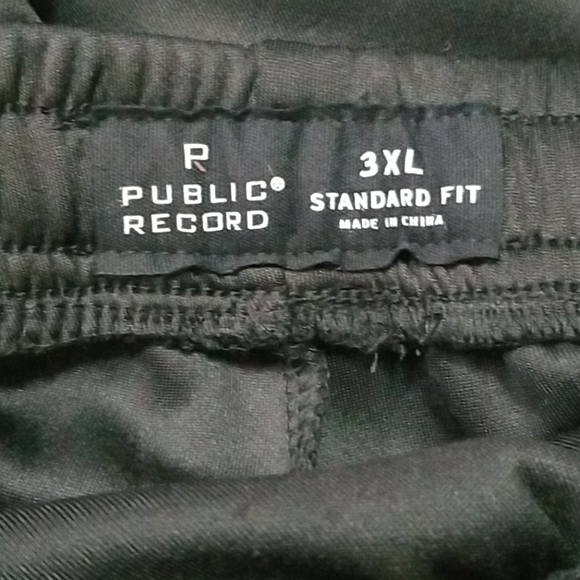 Public Record 3X - Picture 3 of 7